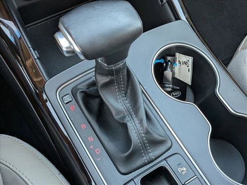 Used 2019 Kia Sorento EX image 11