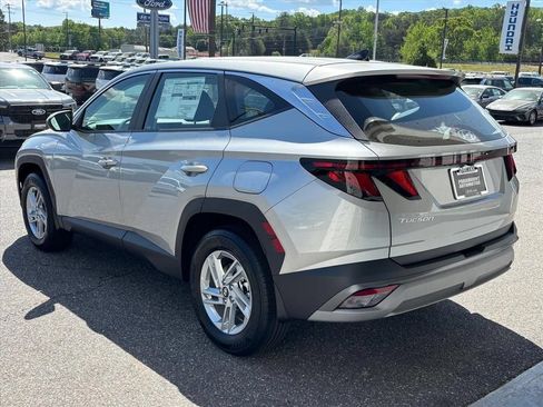 New 2026 Hyundai Tucson SE AWD/4WD image 2