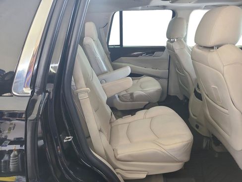 Used 2019 Cadillac Escalade Premium Luxury w/ LPO, Radiant Package AWD/4WD image 25