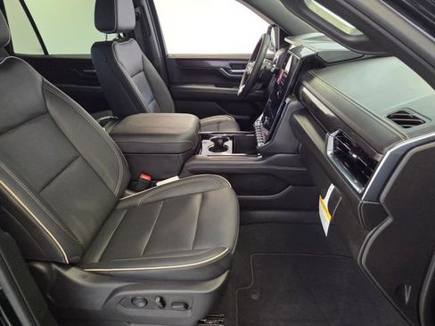 Used 2026 GMC Yukon Elevation AWD/4WD image 19