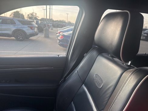 Used 2015 Jeep Grand Cherokee Overland w/ Advanced Technology Group image 8