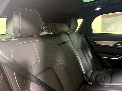 New 2026 Jaguar F-PACE R-Dynamic S image 32