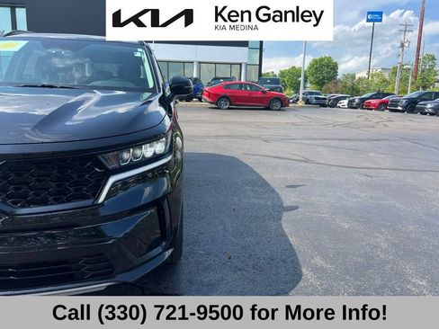 Certified 2023 Kia Sorento S FWD image 21