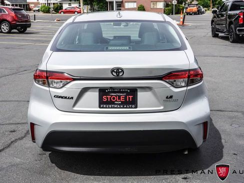 Used 2024 Toyota Corolla LE FWD image 13