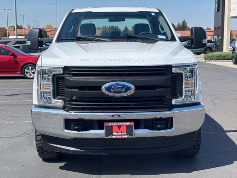 Used 2018 Ford F250 XL w/ Power Equipment Group AWD/4WD image 8