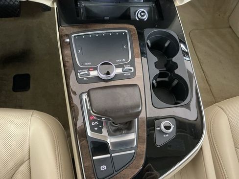 Used 2018 Audi Q7 3.0T Premium Plus w/ Premium Plus Package image 14