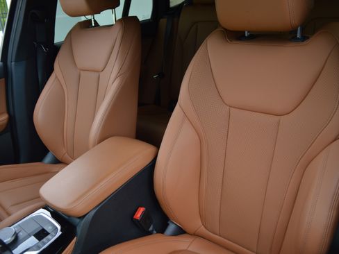 Used 2023 BMW X4 xDrive30i w/ M Sport Package image 26