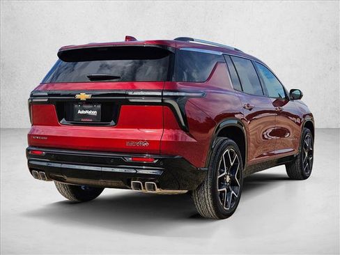 New 2026 Chevrolet Traverse High Country image 2