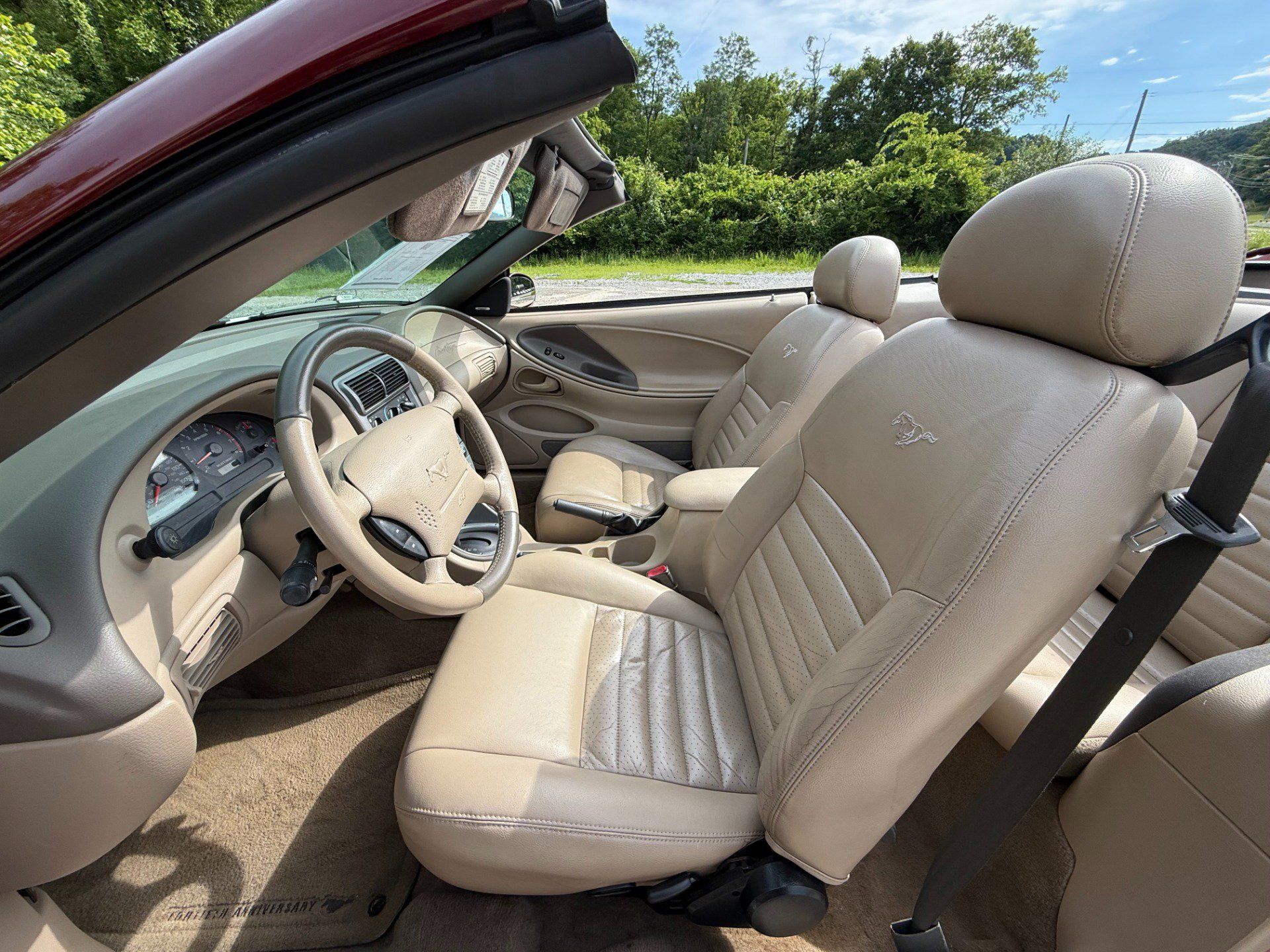Used 2004 Ford Mustang GT RWD image 21