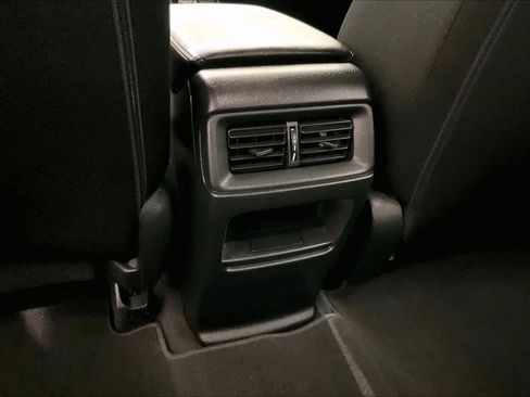 Used 2024 Honda CR-V LX image 27