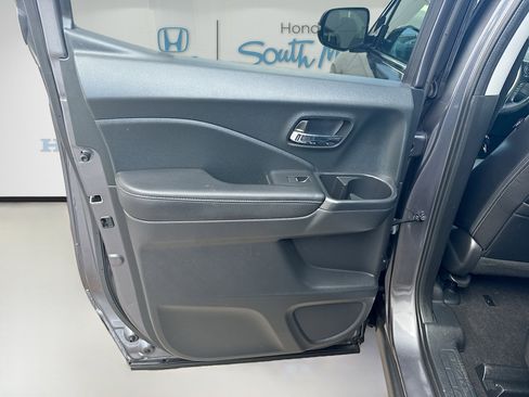 Used 2023 Honda Ridgeline RTL-E image 26