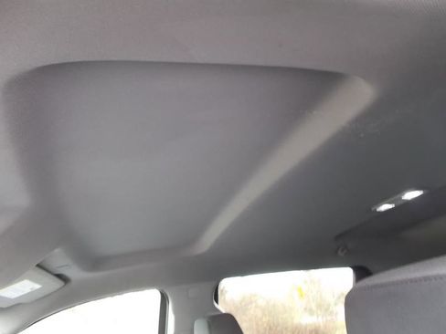 Used 2021 Chevrolet Silverado 1500 Custom image 30