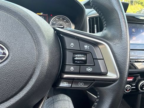Used 2023 Subaru Forester Premium AWD/4WD image 18