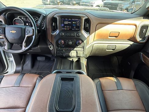 Used 2022 Chevrolet Silverado 3500 High Country w/ Safety Package II AWD/4WD image 26