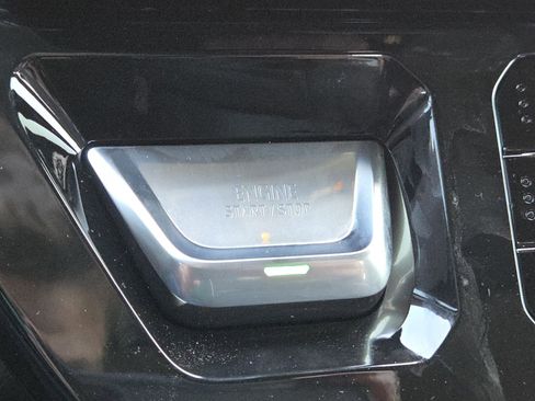 New 2026 GMC Sierra 2500 AT4X w/ LPO, Black Badging Package image 14