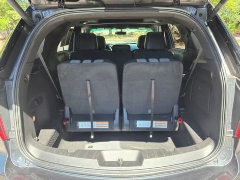 Used 2015 Ford Explorer XLT w/ Equipment Group 202A FWD image 24