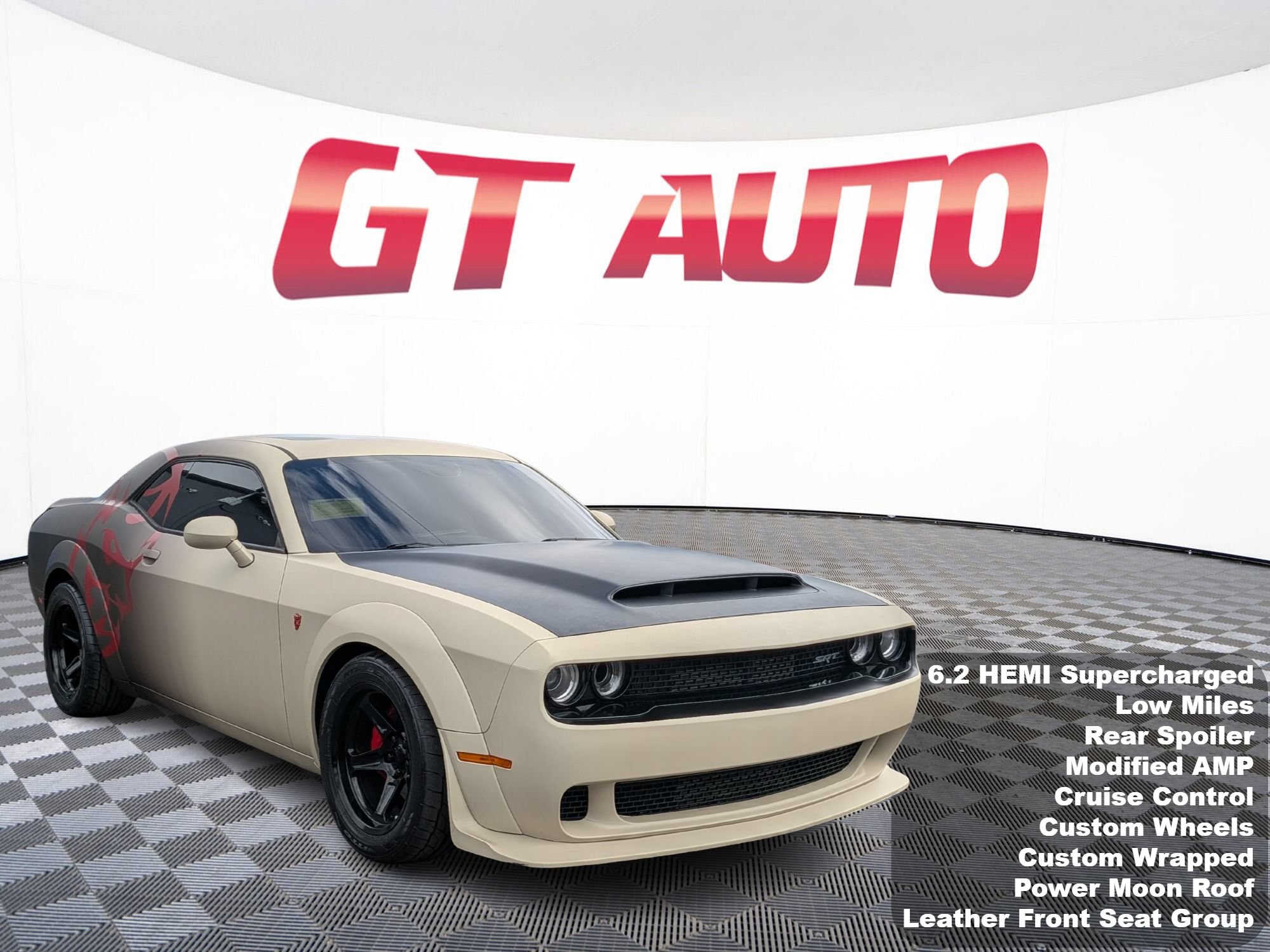 Used 2018 Dodge Challenger SRT Demon RWD image 1