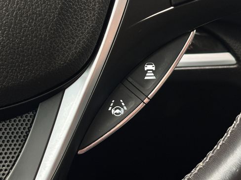 Used 2019 Acura TLX image 5