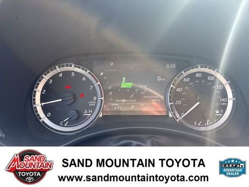 Used 2024 Toyota Highlander XLE image 17