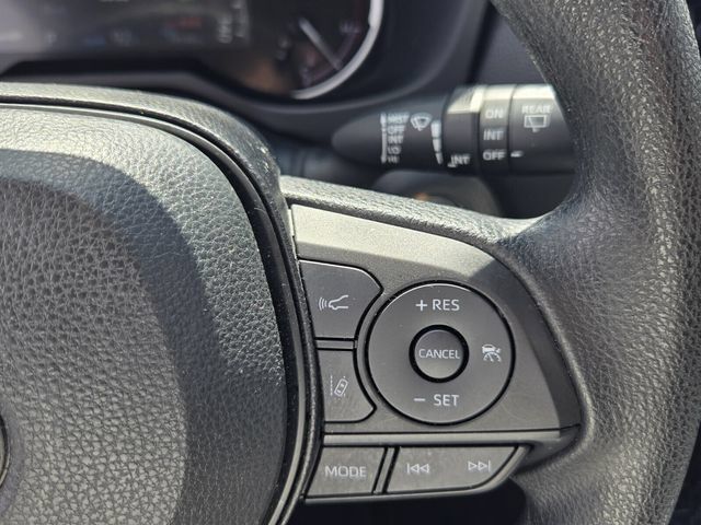Used 2023 Toyota RAV4 XLE w/ Convenience Package FWD image 26