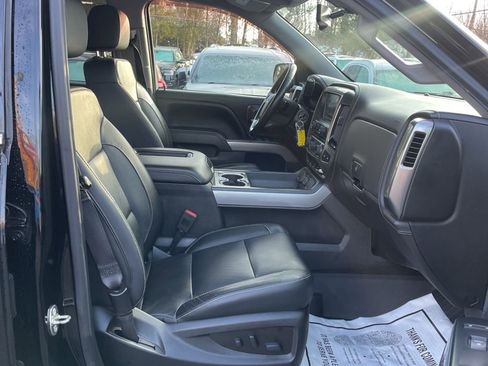 Used 2018 Chevrolet Silverado 1500 LTZ Z71 image 7