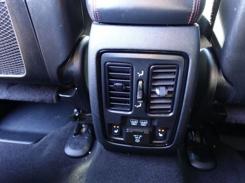 Used 2023 Dodge Durango R/T image 42