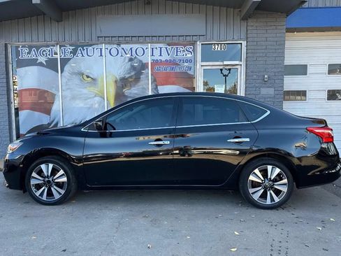 Used 2019 Nissan Sentra SV w/ Special Edition Package FWD image 2