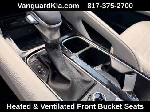 Used 2022 Kia Telluride SX w/ SX Prestige Package image 24