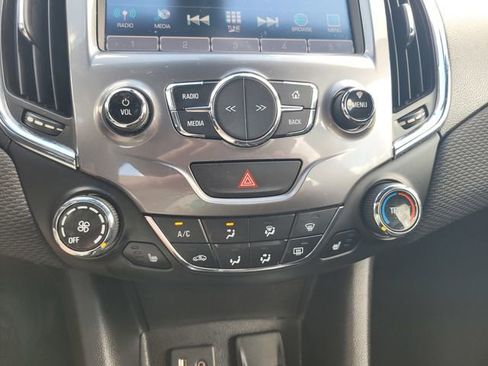 Used 2016 Chevrolet Cruze LT w/ Sun And Sound Package image 25