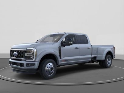 New 2026 Ford F450 Platinum w/ FX4 Off-Road Package