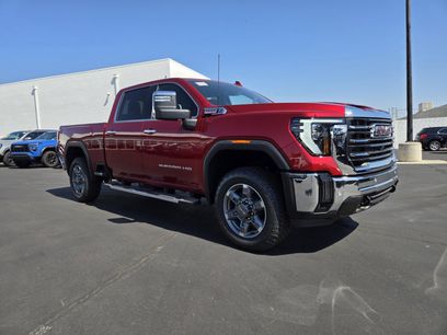 New 2025 GMC Sierra 2500 SLT w/ SLT Premium Package