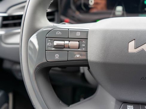 New 2026 Kia EV9 Land AWD/4WD image 24