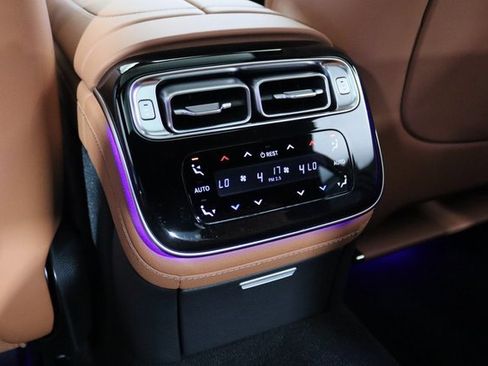 Used 2023 Mercedes-Benz S 580 S 580 image 21