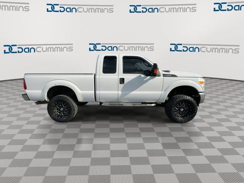 Used 2016 Ford F250 XL w/ Power Equipment Group AWD/4WD image 9