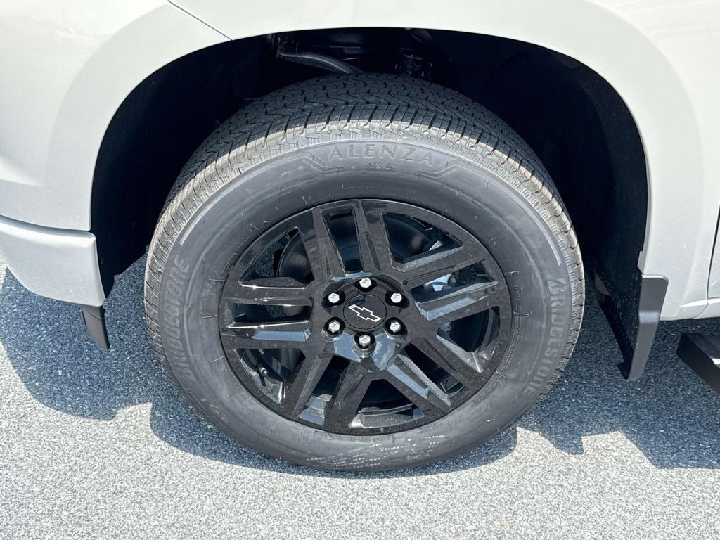 New 2026 Chevrolet Silverado 1500 RST w/ Protection Package AWD/4WD image 17
