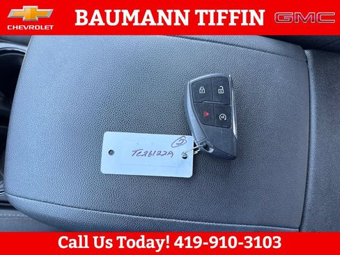 Used 2023 Chevrolet Colorado LT w/ LT Convenience Package II RWD image 24