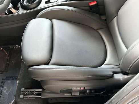 Certified 2024 MINI Cooper Countryman S w/ Premium Package image 19