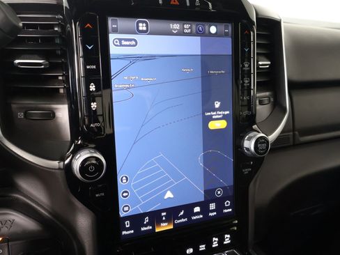 Used 2024 RAM 2500 Big Horn w/ Night Edition image 7