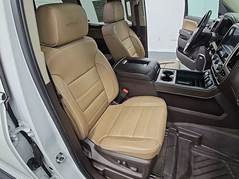 Used 2018 GMC Sierra 1500 Denali w/ Denali Ultimate Package image 39