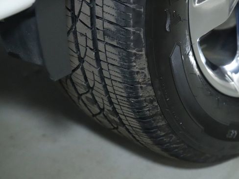 Used 2022 Ford F150 Lariat w/ Equipment Group 502A High image 37