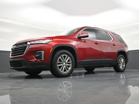 Used 2024 Chevrolet Traverse LT FWD image 24