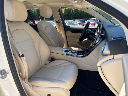 Used 2017 Mercedes-Benz GLC 300 image 9