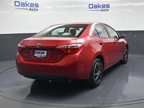 Used 2015 Toyota Corolla LE FWD image 8