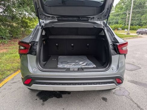 New 2026 Chevrolet Trax LT w/ Driver Confidence Package FWD image 26
