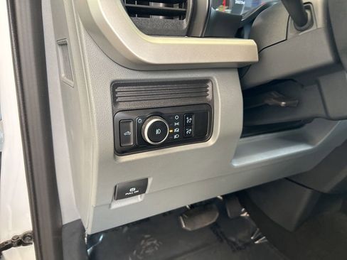 Used 2025 Ford F450 4x4 Crew Cab Super Duty image 42
