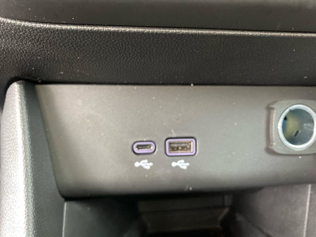 Used 2024 Buick Encore GX Preferred FWD image 14