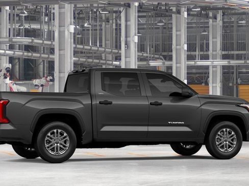 New 2026 Toyota Tundra SR5 AWD/4WD image 11