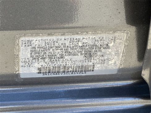 Used 2025 Nissan Versa SV w/ Trunk Package image 32