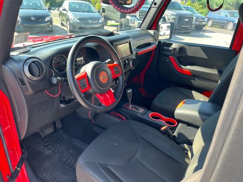 Used 2016 Jeep Wrangler Sport w/ Quick Order Package 24S AWD/4WD image 7