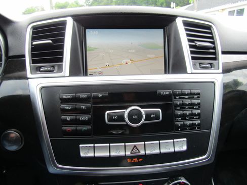 Used 2014 Mercedes-Benz ML 350 4MATIC image 23